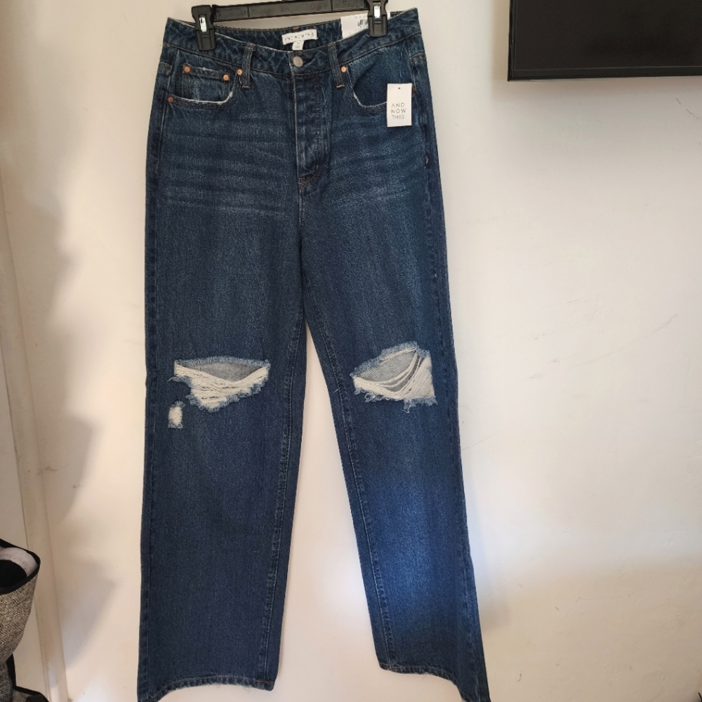 Women's High Waisted Wide Leg Semi Distressed Jean
